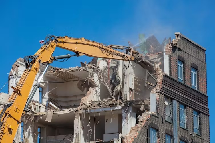 Curated visual reference: Fresh Look at La Démolition Des Bâtiments Est Mauvaise Pour La Planète Voici
