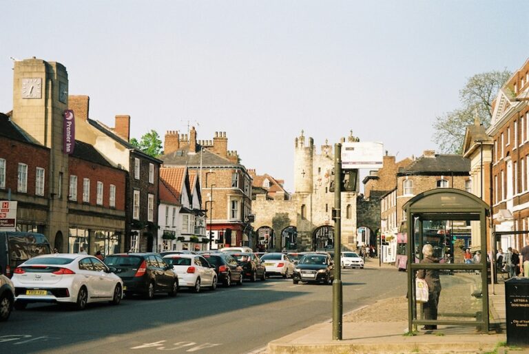 Le zéro net transformera l’économie britannique – notre carte révèle les endroits les plus vulnérables