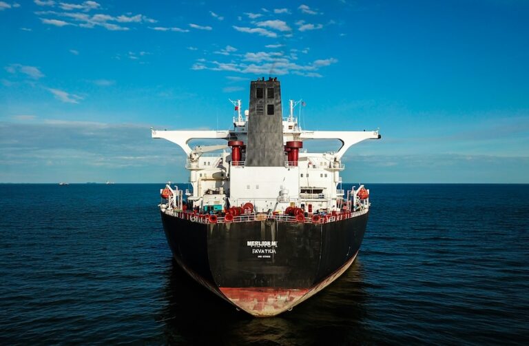 La flambée des prix du pétrole n’est qu’un symptôme d’un réseau de chaînes d’approvisionnement qui n’est pas adapté à cette époque de tensions mondiales.