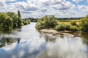 Cinq signes avant-coureurs indiquant que les rivières sont polluées, même si elles semblent propres