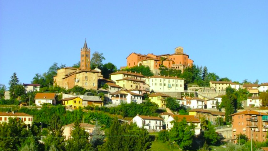 Vue de Cortazzano, Asti, Italie