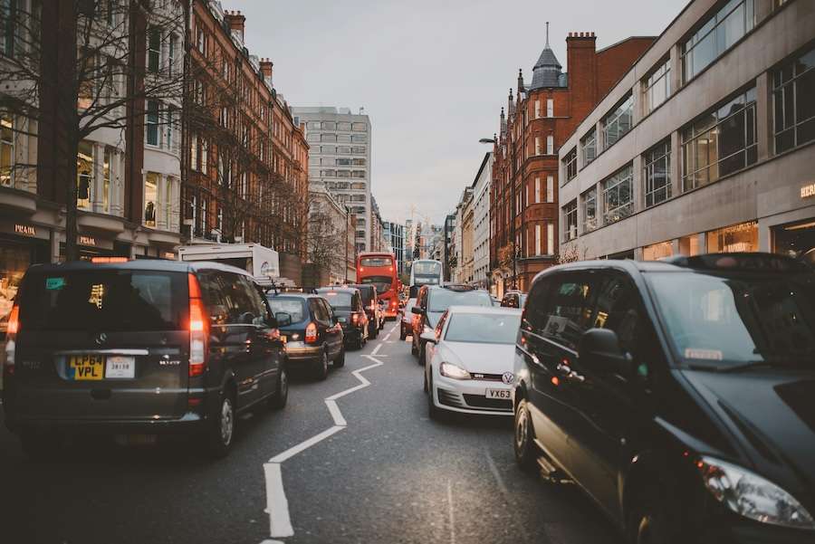 How traffic makes cities warmer