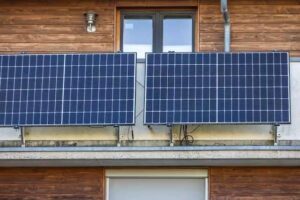 Des panneaux solaires rechargeables d'une valeur de 500 £ sont sur le point d'être mis en vente – voici ce que vous devez savoir