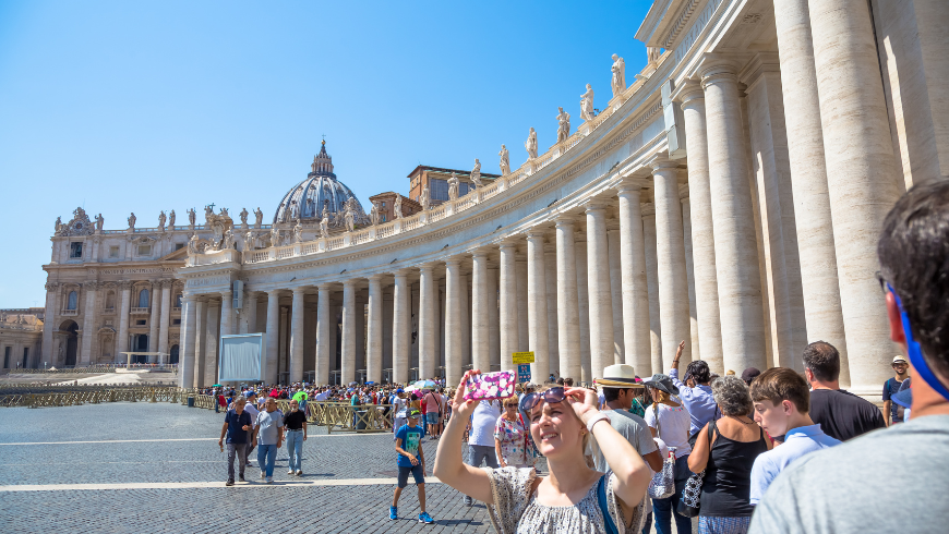 Tourisme de masse à Rome 