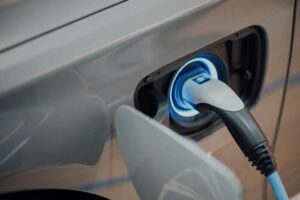 Pourquoi le boom des SUV électriques est un problème pour le climat, la santé et l’équité