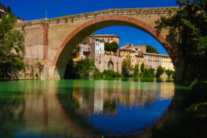 Que voir à Fossombrone : un guide vert des villages, de la nature et des merveilles du fleuve Metauro