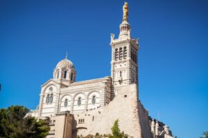 Voyage durable de Marseille à Cassis : randonnée dans les Calanques et découverte de la côte méditerranéenne