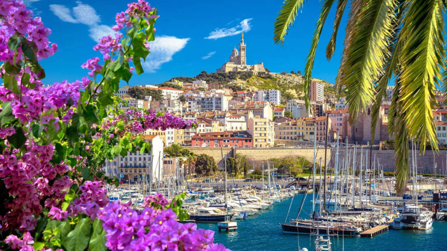 Voyage durable de Marseille à Cassis : randonnée dans les Calanques et découverte de la côte méditerranéenne