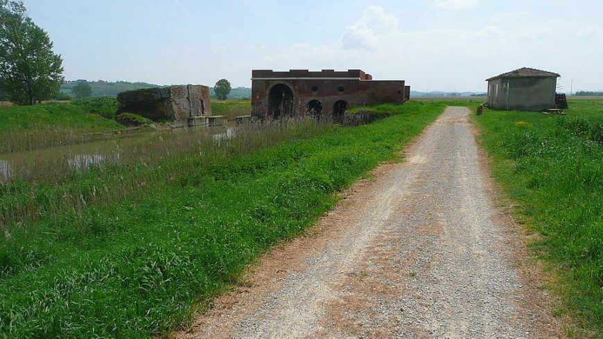 Sentier de la bonification près de Callone di Valiano, Montepulciano