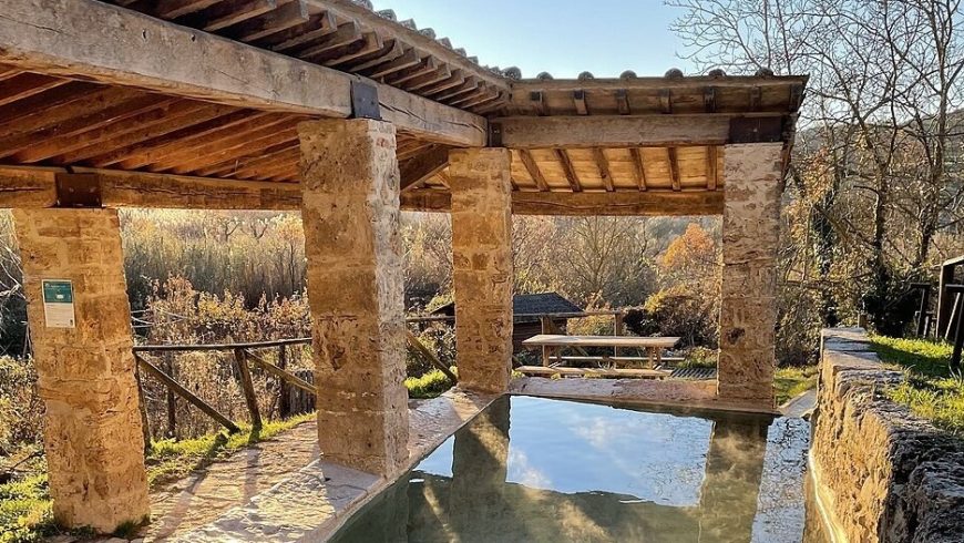 Piscine thermale à San Casciano dei Bagni