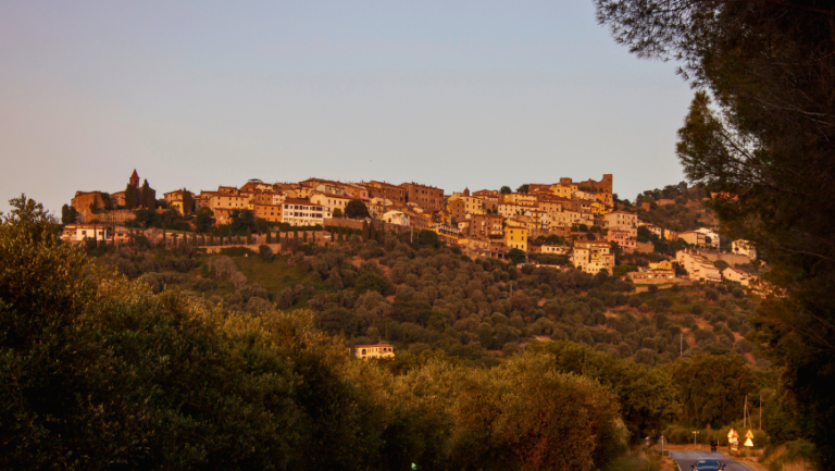 Scarlino : un guide vert des plus beaux villages et de la nature de la Maremme toscane