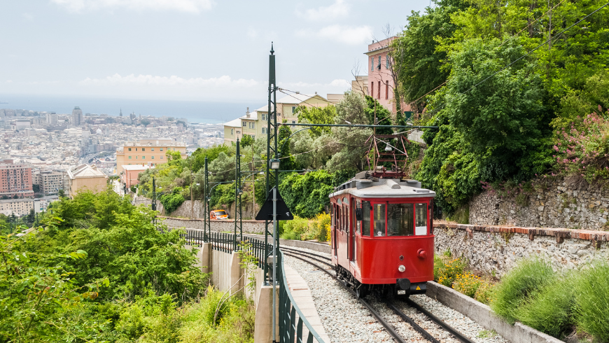 Train à crémaillère Granarolo à Gênes