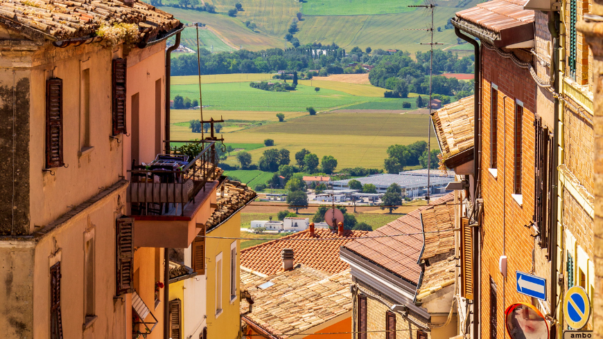 Parmi les villages du Conero, il y a aussi la capitale de l'accordéon : Castelfidardo