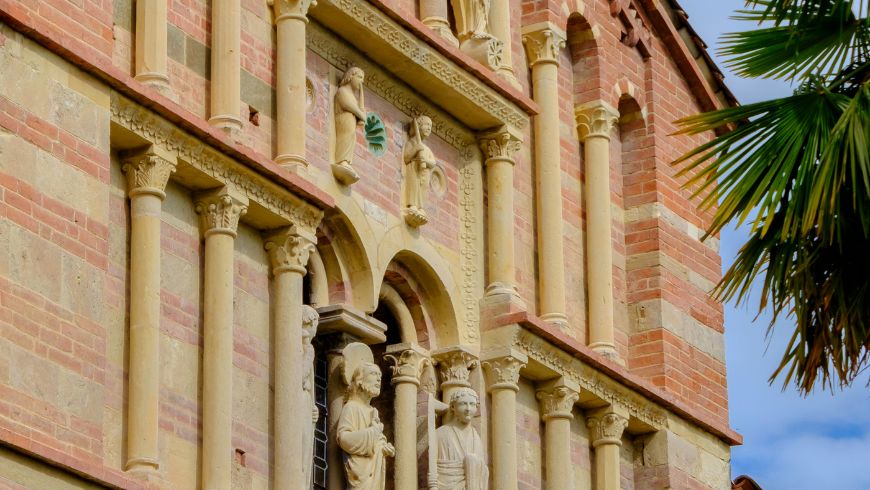 Détail de la façade décorée