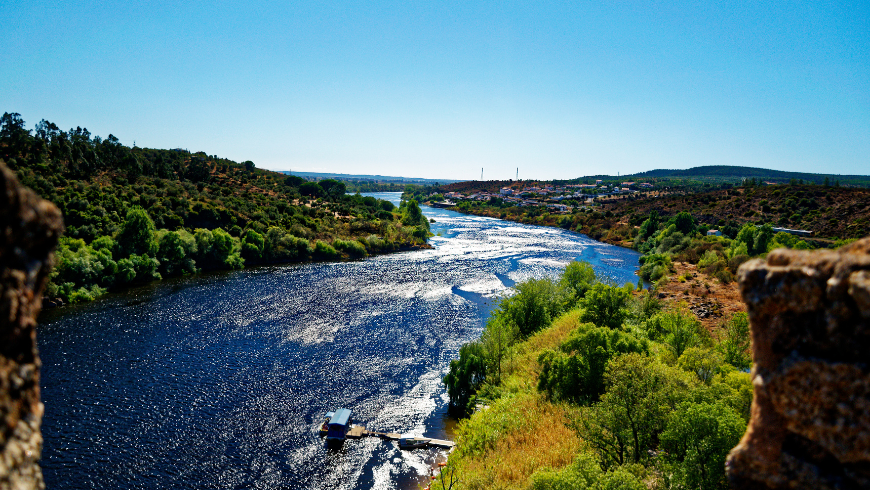 Rio Zêzere, parmi les merveilles de l'arrière-pays portugais