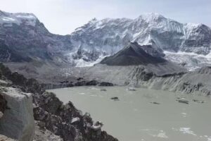 Catastrophe Népal-Tibet liée au changement climatique – explique un glaciologue