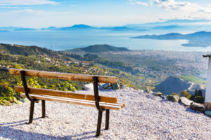 Pélion, Grèce : entre montagnes, oliveraies et bleu de la mer Égée